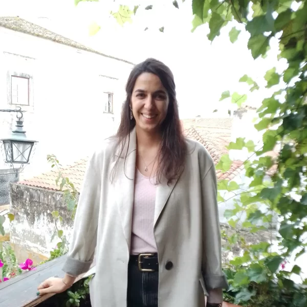 portuguese-teacher-barbara teacher-portuguese-language